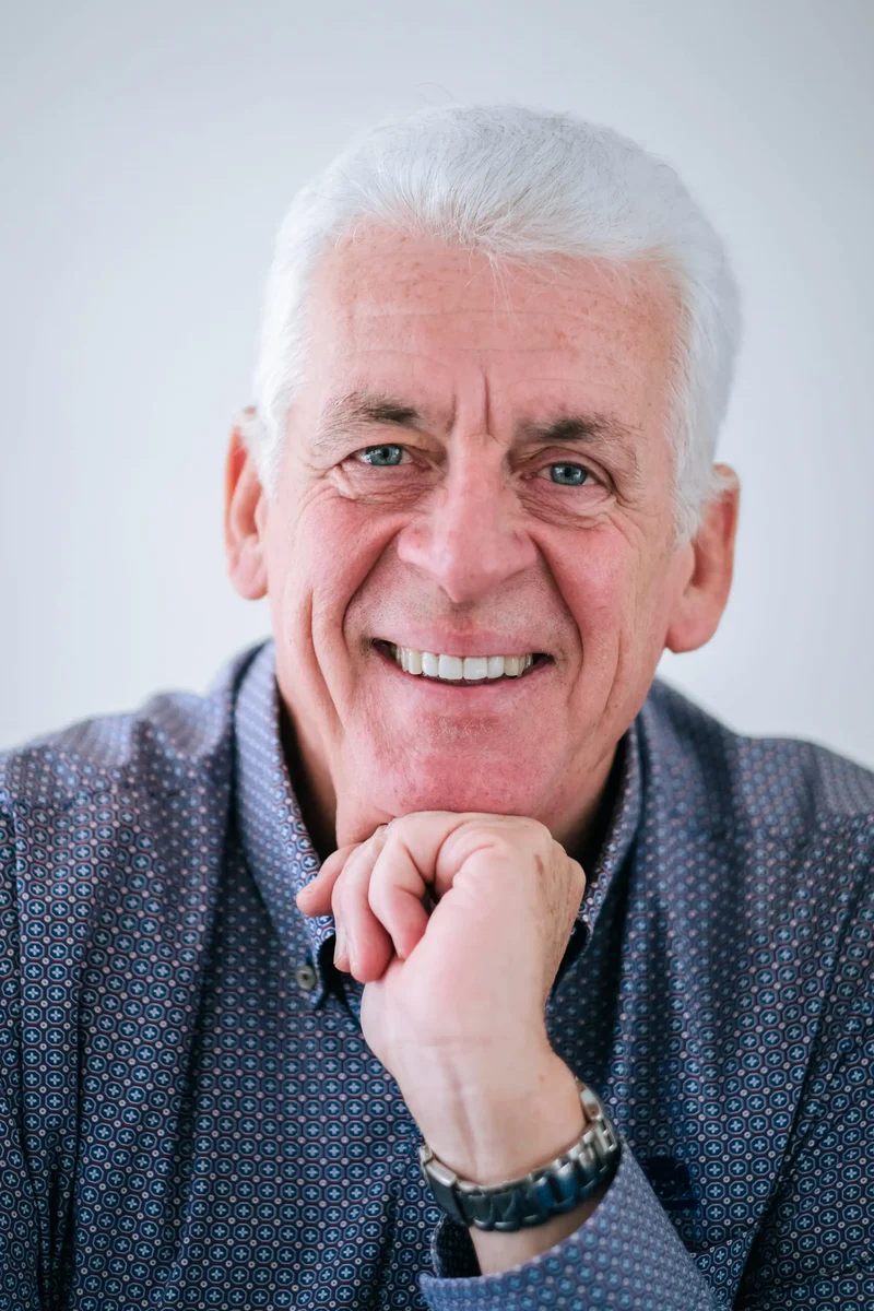 Walter De Donder glimlachend